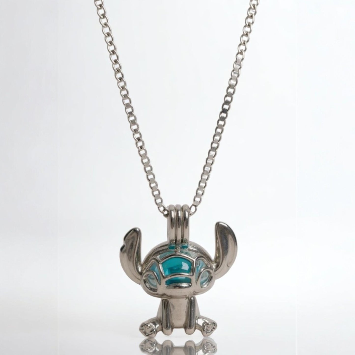 Stitch Pearl Cage