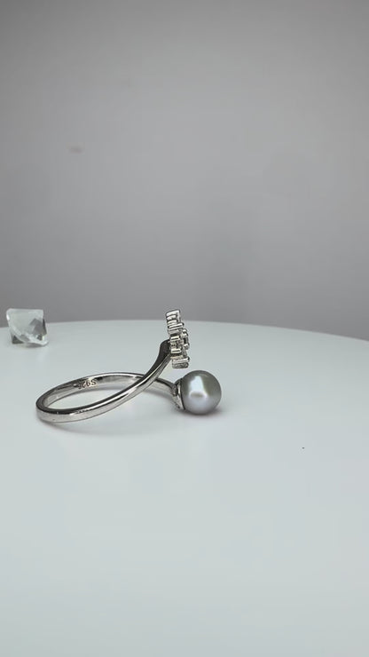 Wonderland Ring